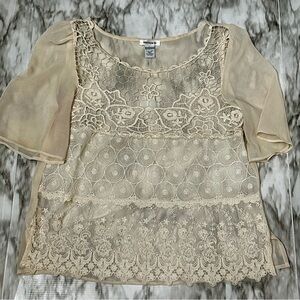 Cream Lace Puff Sleeve Blouse Sheer Lacy Boho Chic Romantic Vintage Fairycore
